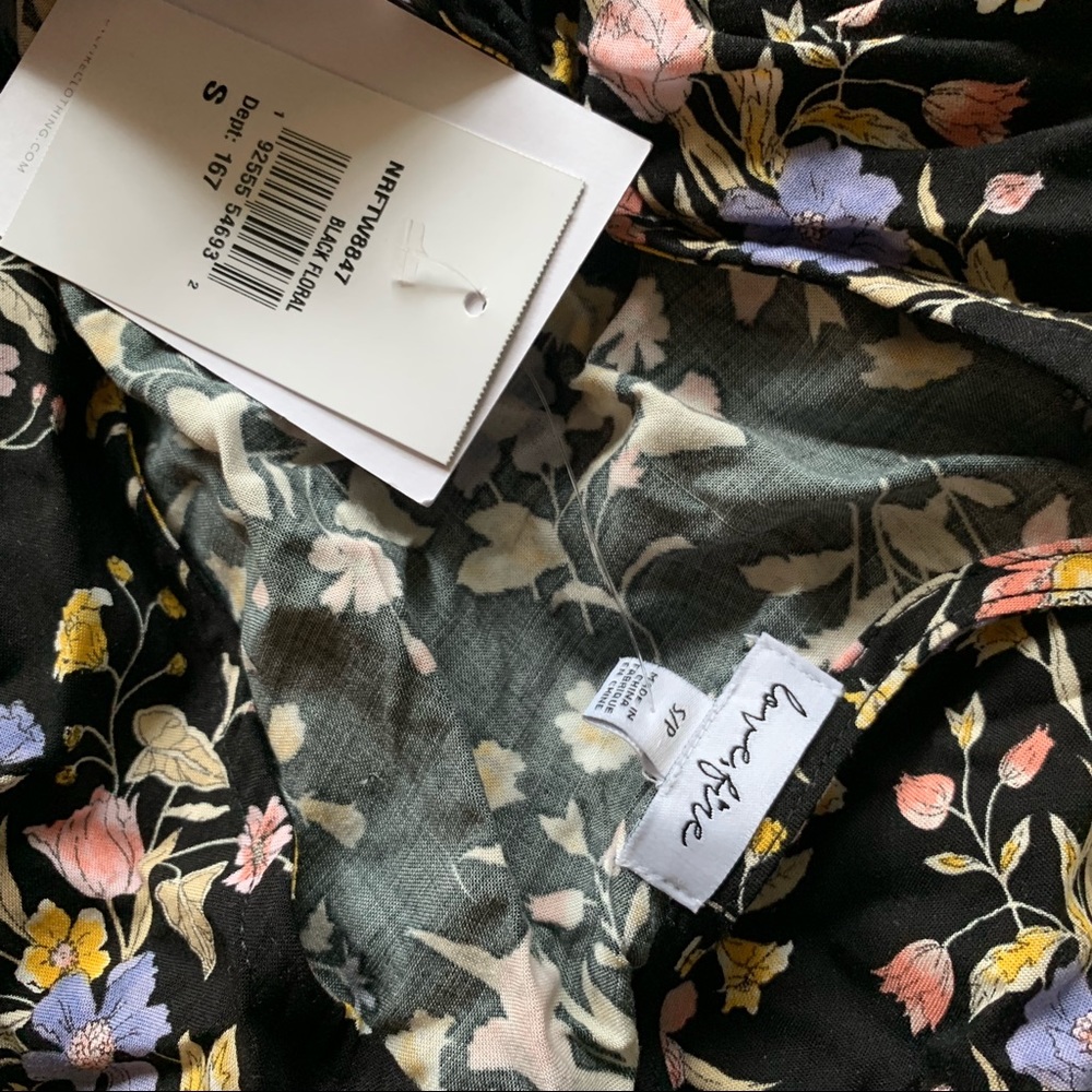 Sleeveless Wrap Bodysuit - Picture 7 of 7